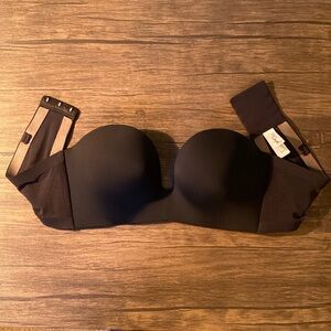 Black Triumph Strapless Push Up Bra